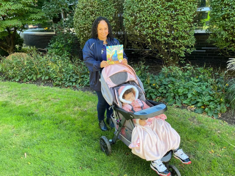 Ledia Lopez and granddaughter